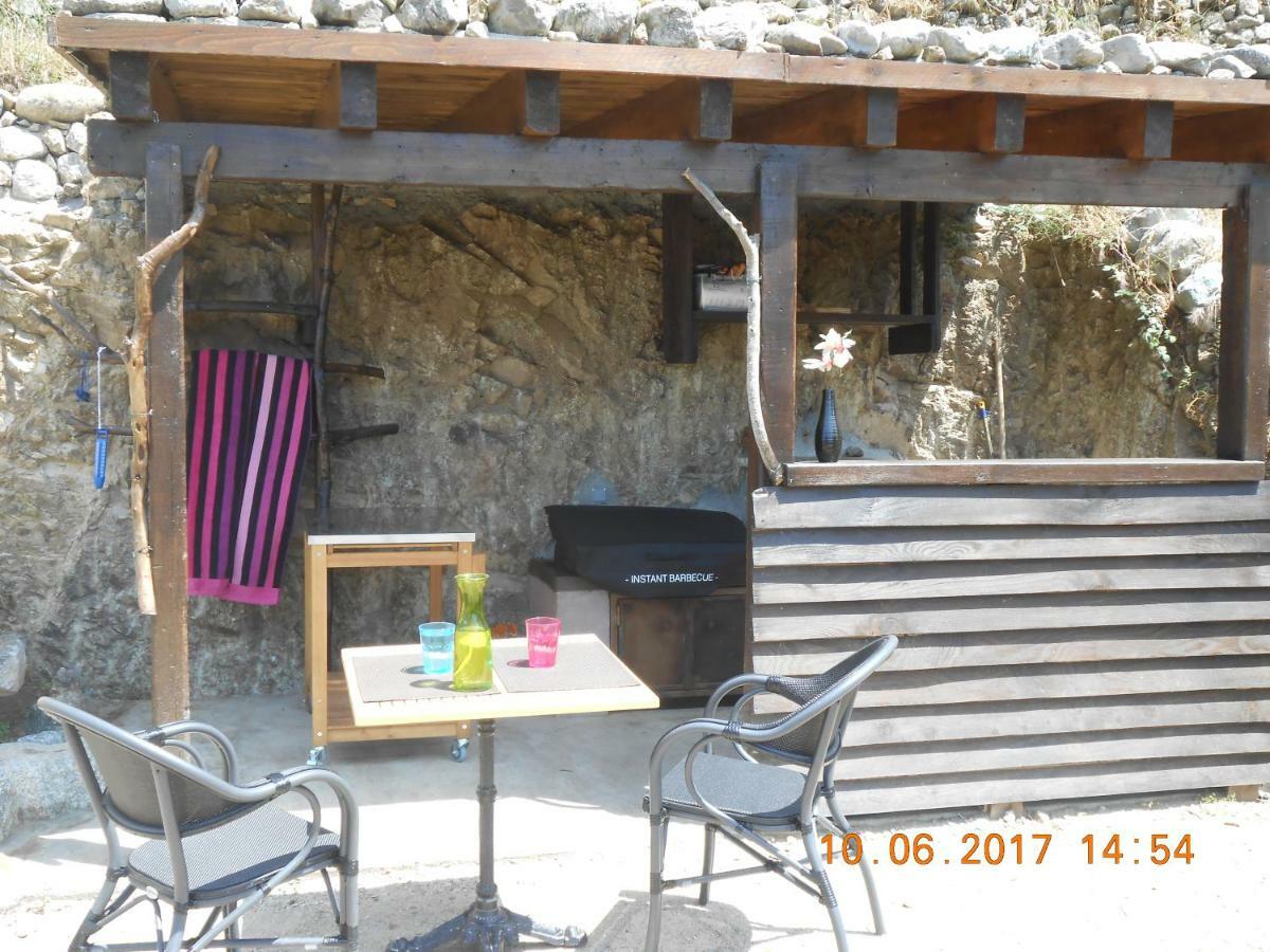 Les Bergeries "Le Figuier" Hotell Omessa Eksteriør bilde