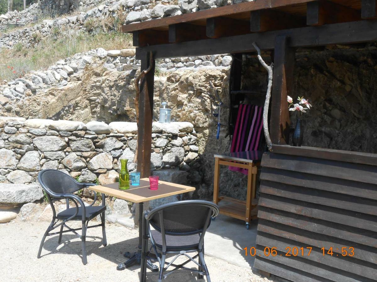 Les Bergeries "Le Figuier" Hotell Omessa Eksteriør bilde